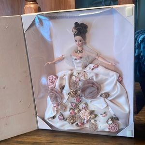 Antique Rose Barbie 1996 limited edition